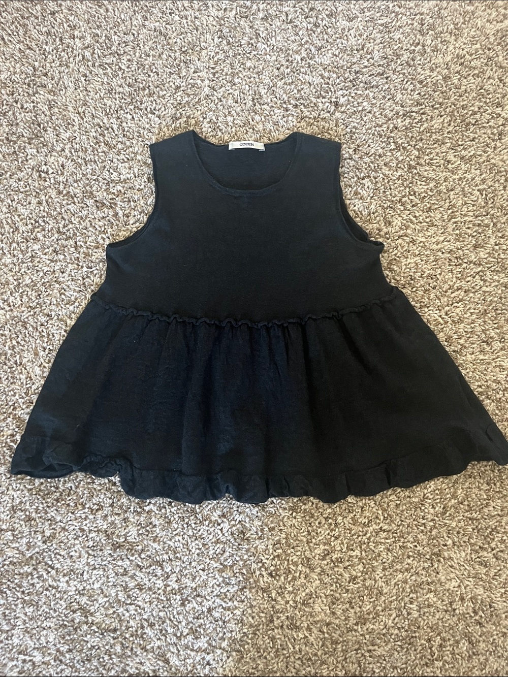 ODEEH Women’s Black Sleeveless Ruffle Hem Wool/Linen Top